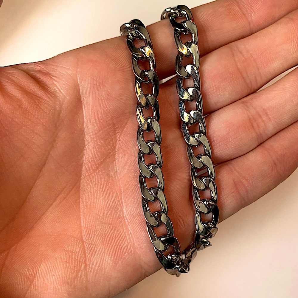 chain with adjustable sizes stealing silver